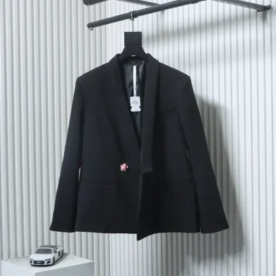 Pink Suit With Floral Pattern - etkick reps