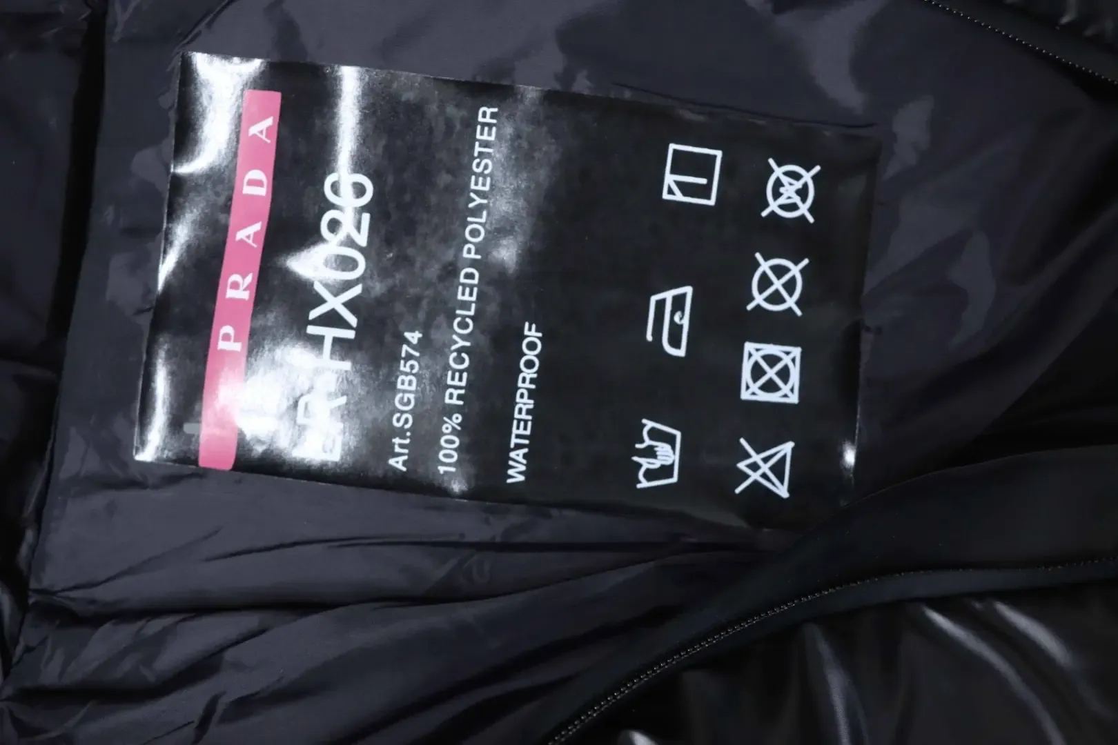 Red Striped Down Jacket S–XXL - Image 9