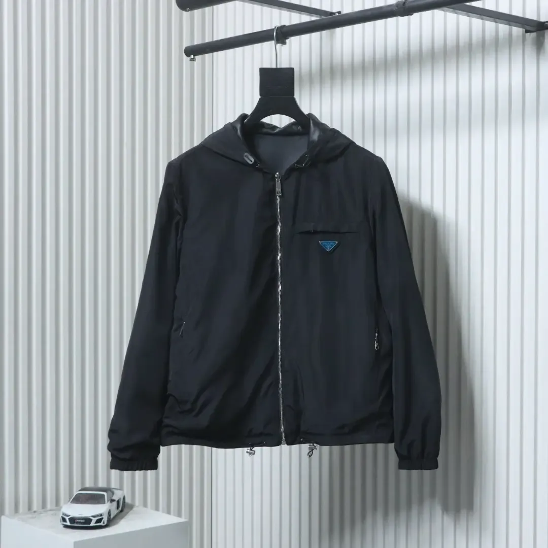 Reversible Hooded Jacket Made Of Leather And Nylon - Image 11