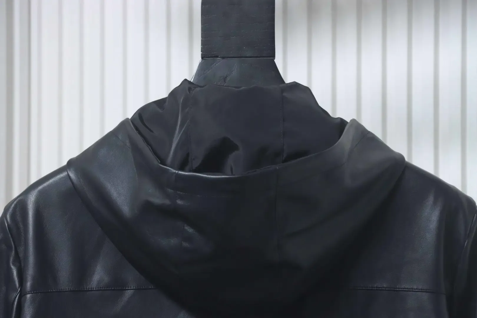 Reversible Hooded Jacket Made Of Leather And Nylon - Image 4