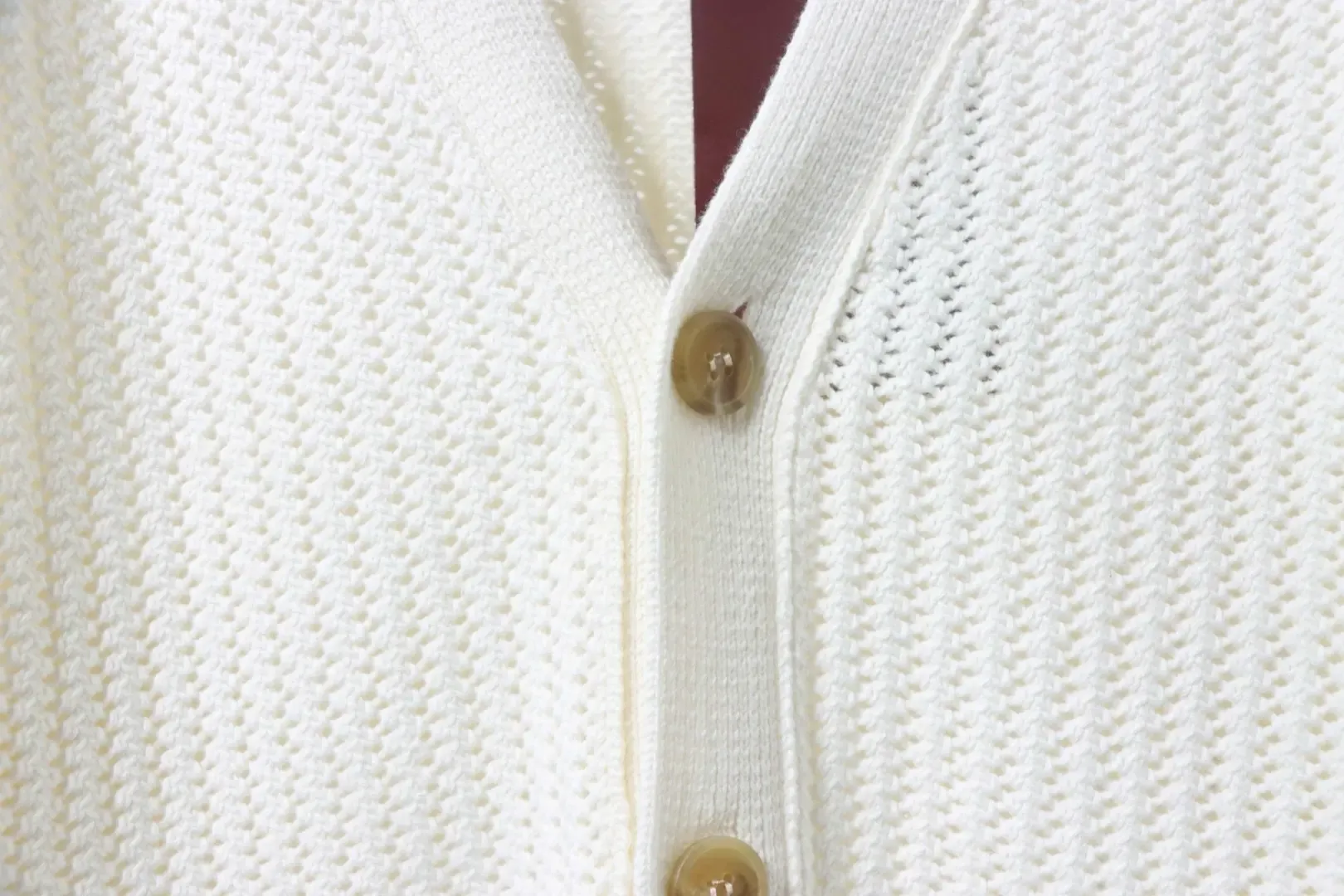 Striped Coarsely Knitted Cardigan With A Hem - etkick reps