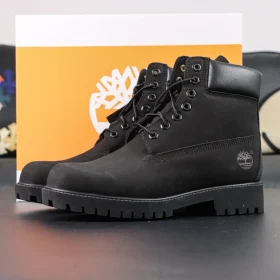 Timberland Classic Outdoor Short Barrel Versatile Work Boots Black