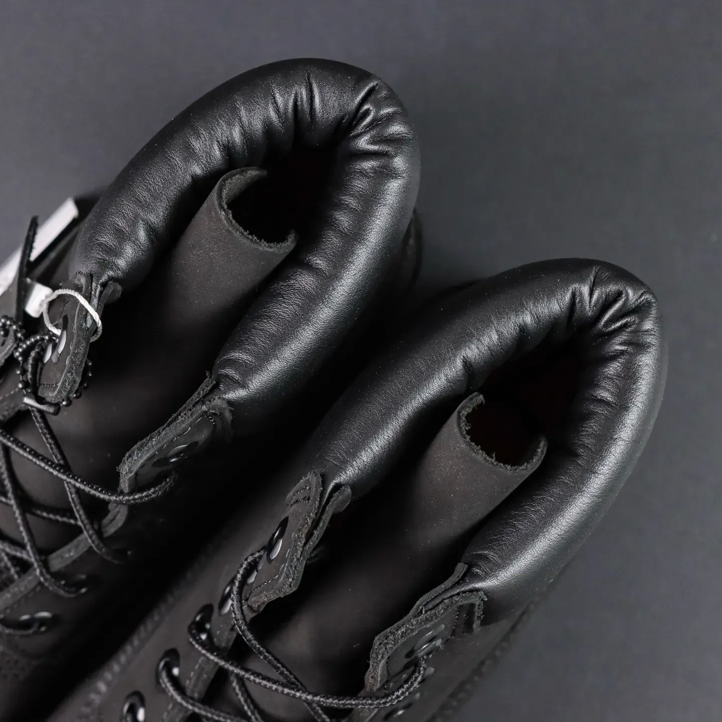 Timberland Classic Outdoor Short Barrel Versatile Work Boots Black - Image 8