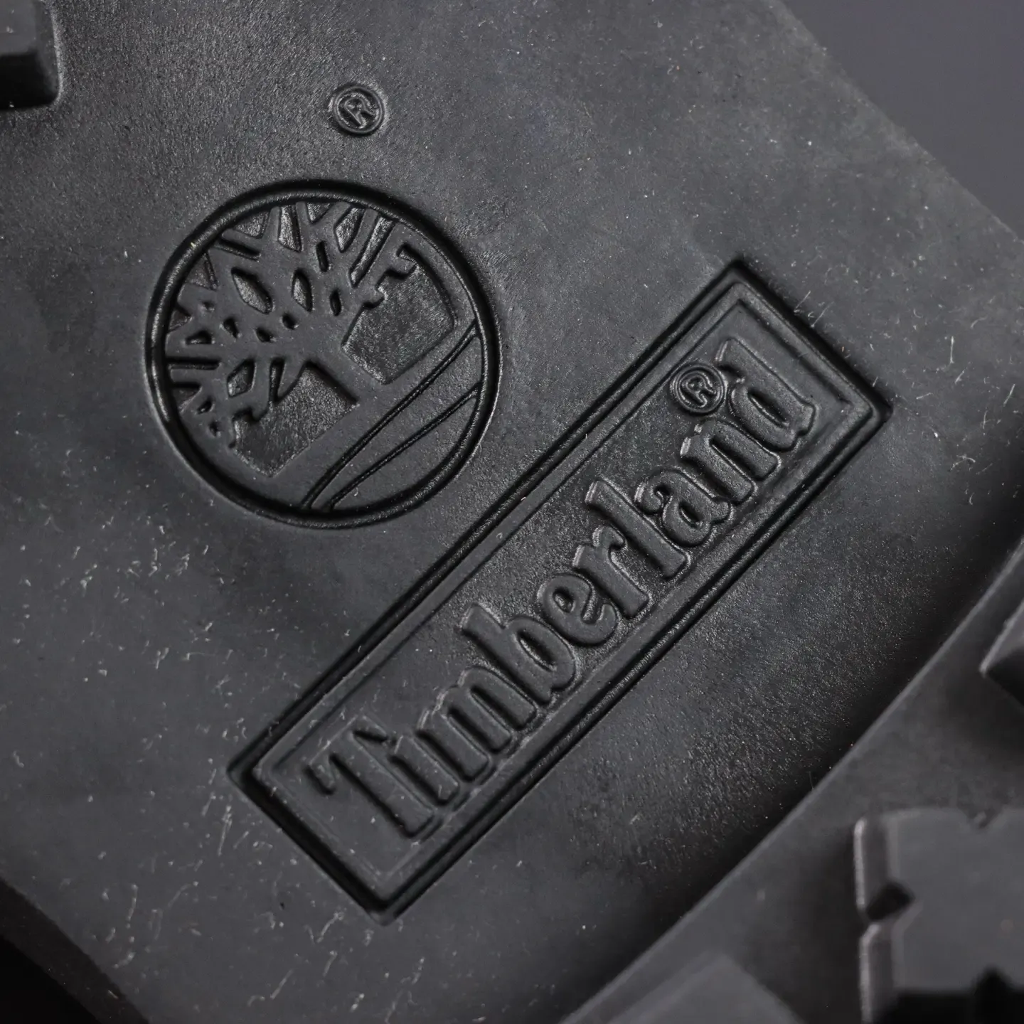 Timberland Classic Outdoor Short Barrel Versatile Work Boots Black - Image 10