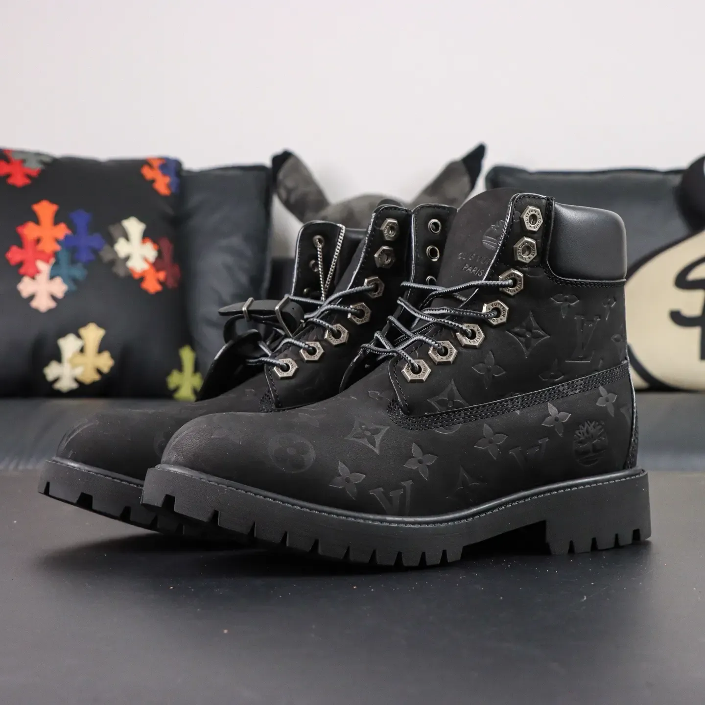 Timberland X LU – 6-Inch Martin Boots Made Of Cowhide Leather Black - Image 5