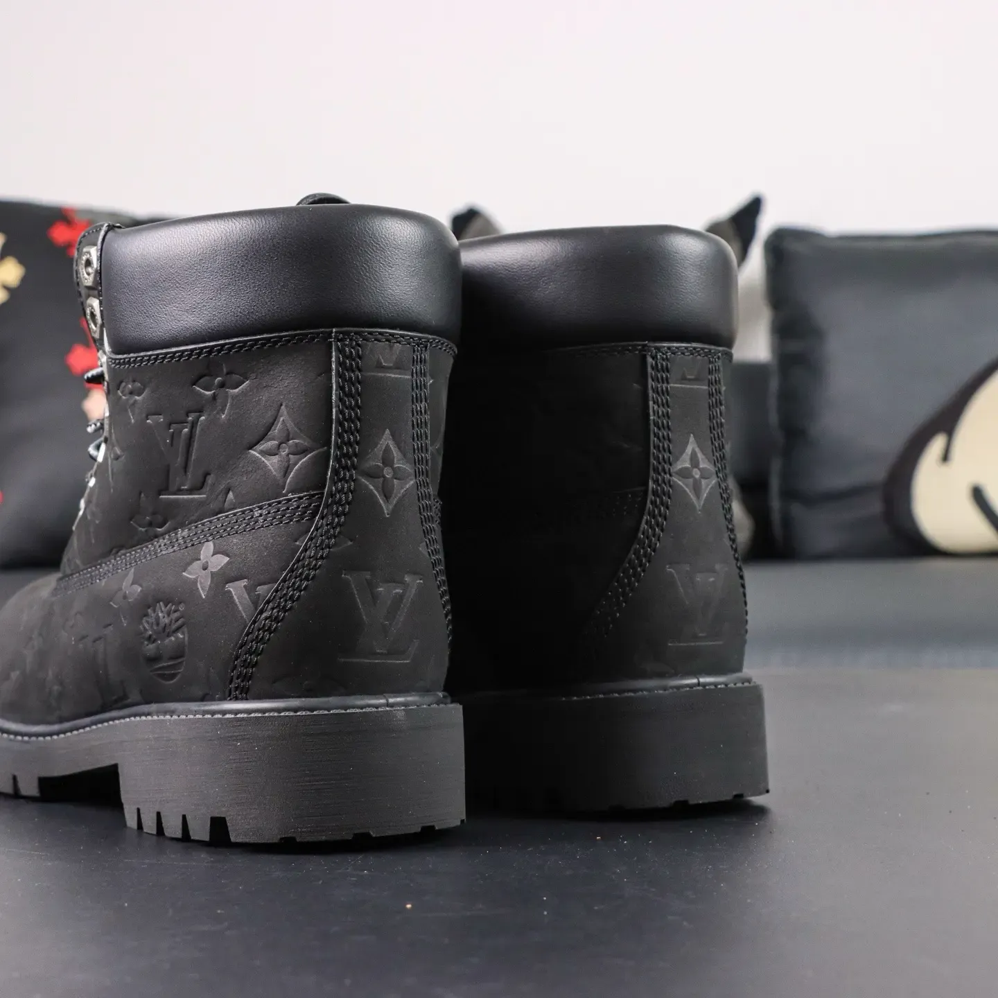 Timberland X LU – 6-Inch Martin Boots Made Of Cowhide Leather Black - Image 7