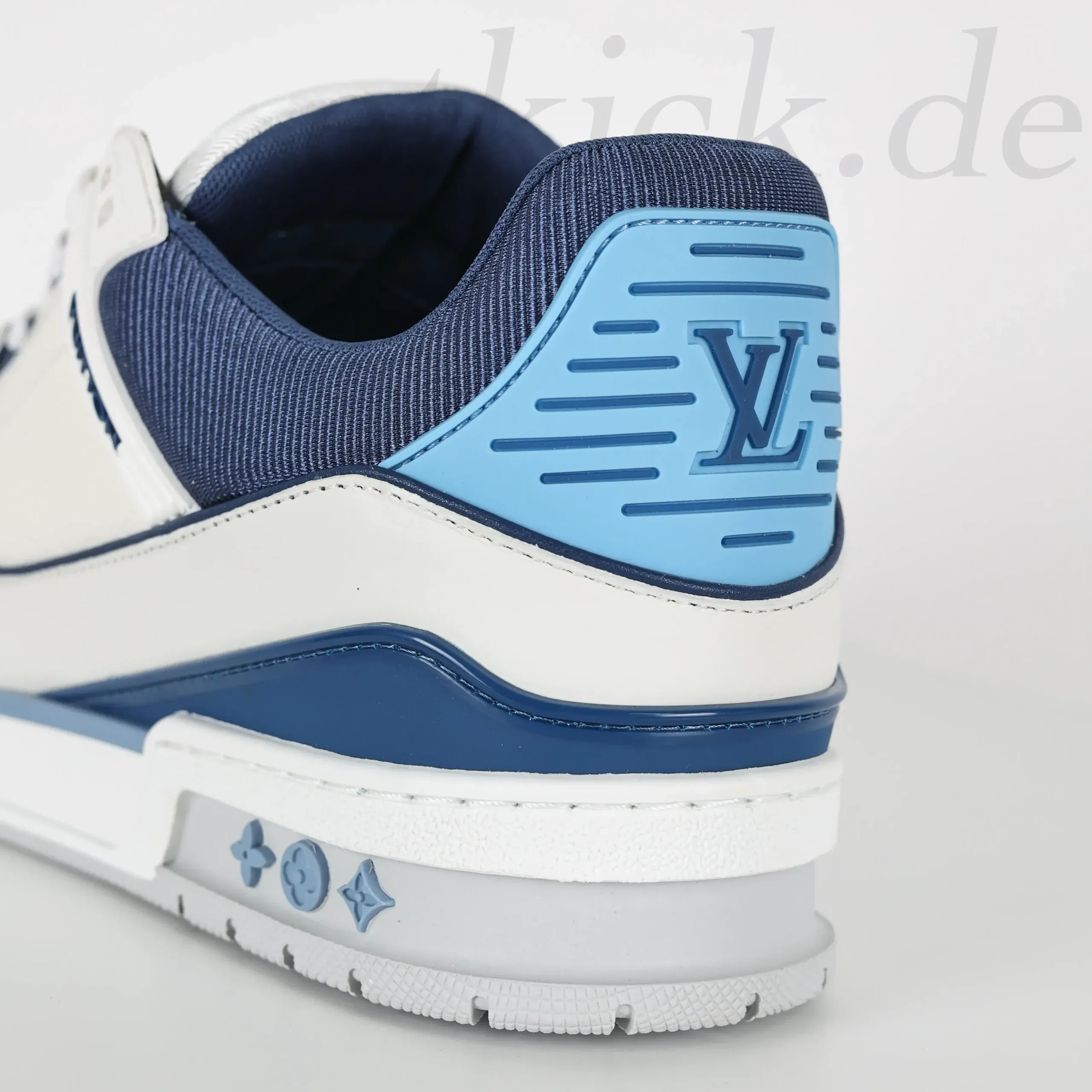 Trainer Sneakers Low Sneakers in Blue and White - Image 10