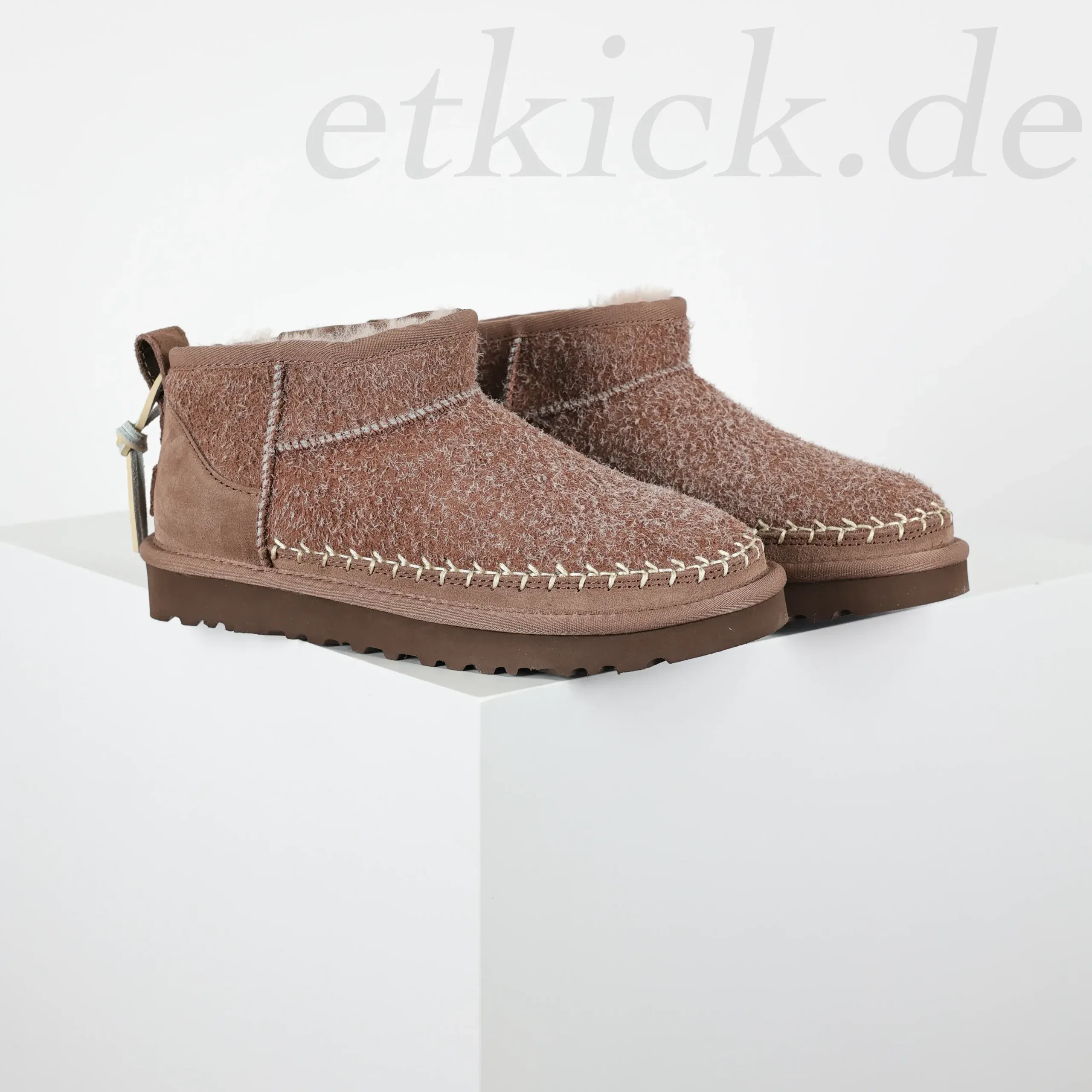 UGG women's snow boots in two colors - Image 2