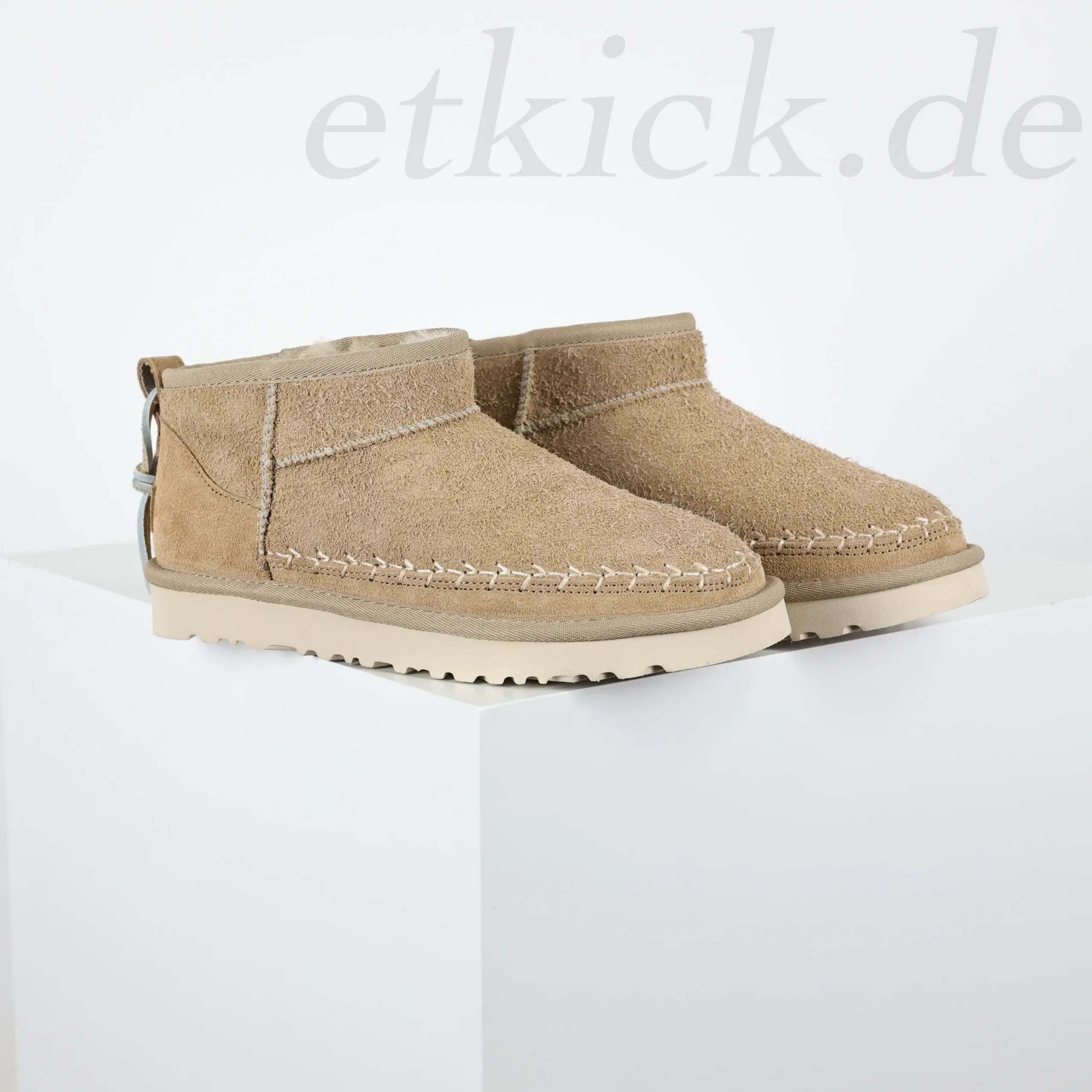 UGG women's snow boots in two colors - Image 13