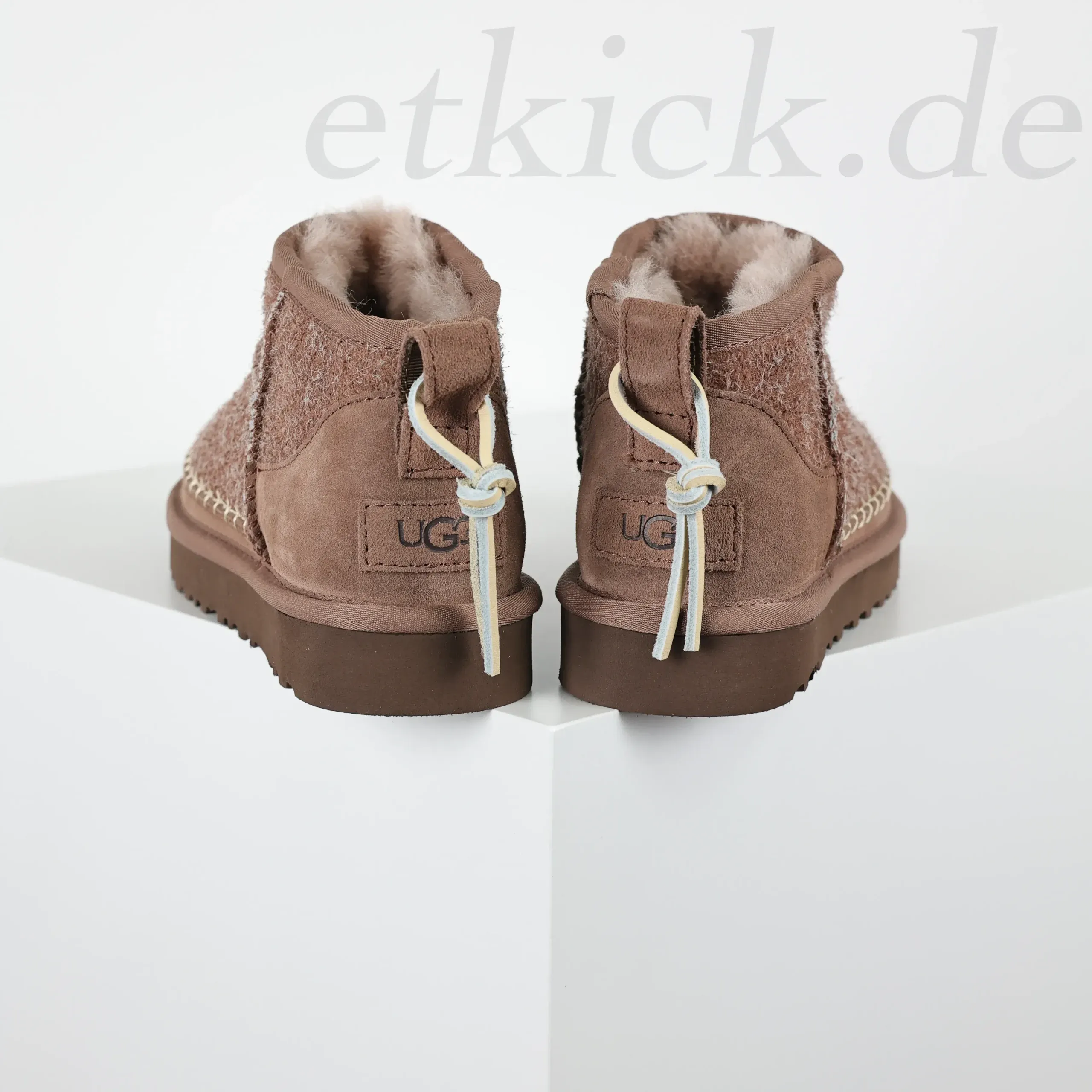 UGG women's snow boots in two colors - Image 6