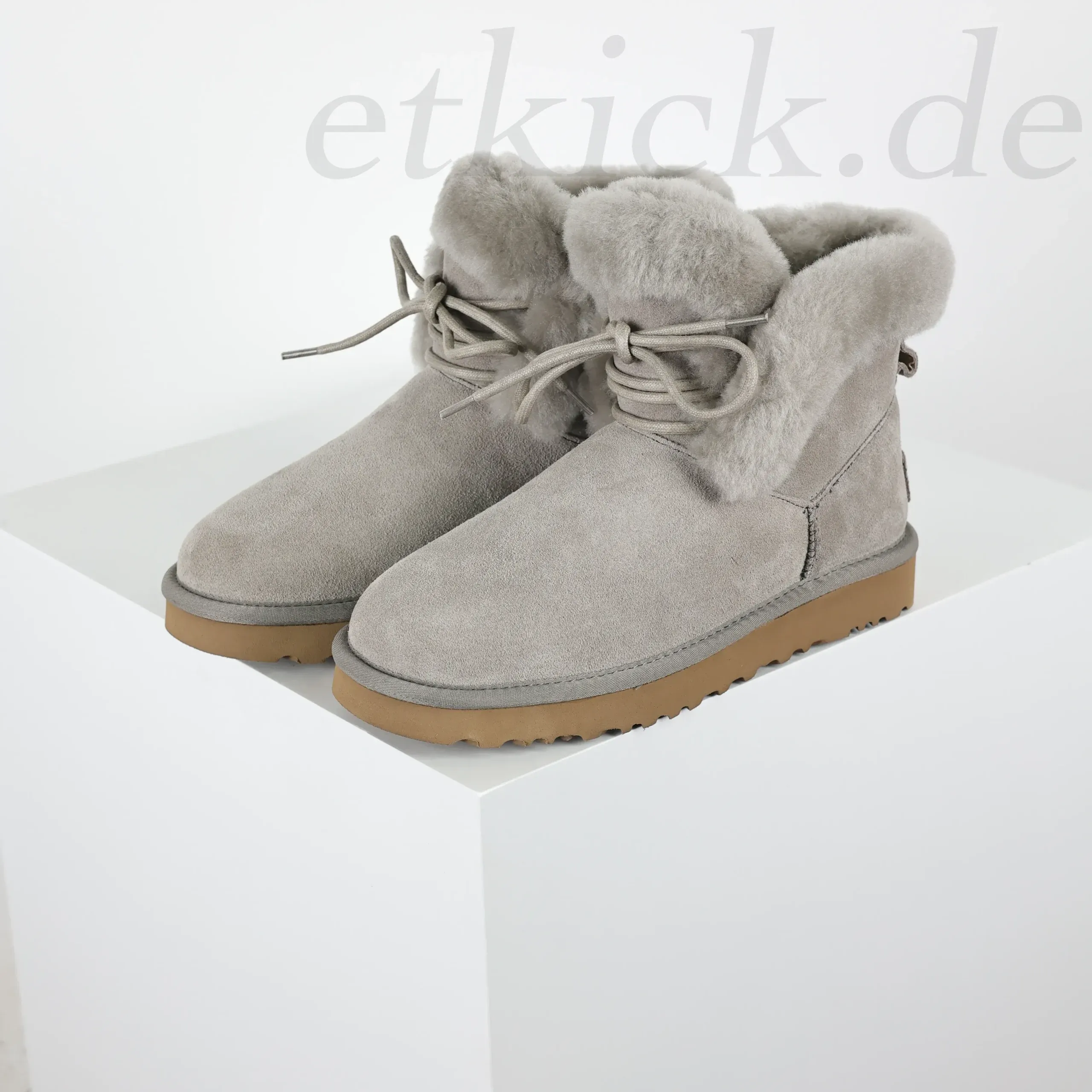 Ugg Classic Women'S Snow Boots - Image 11