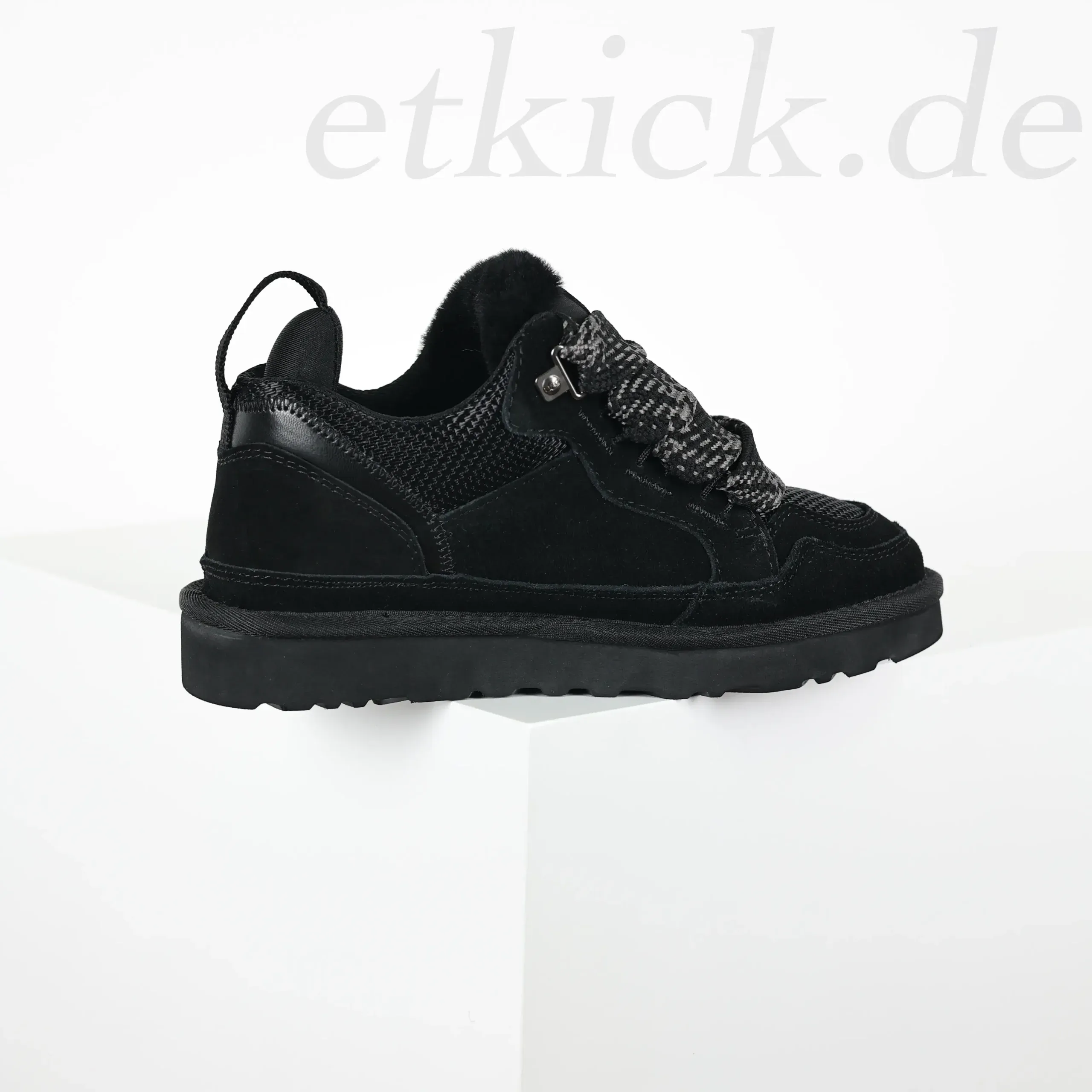 Ugg Moccasin Snow Boots Made Of Suede With Mesh Inserts Black - Image 5