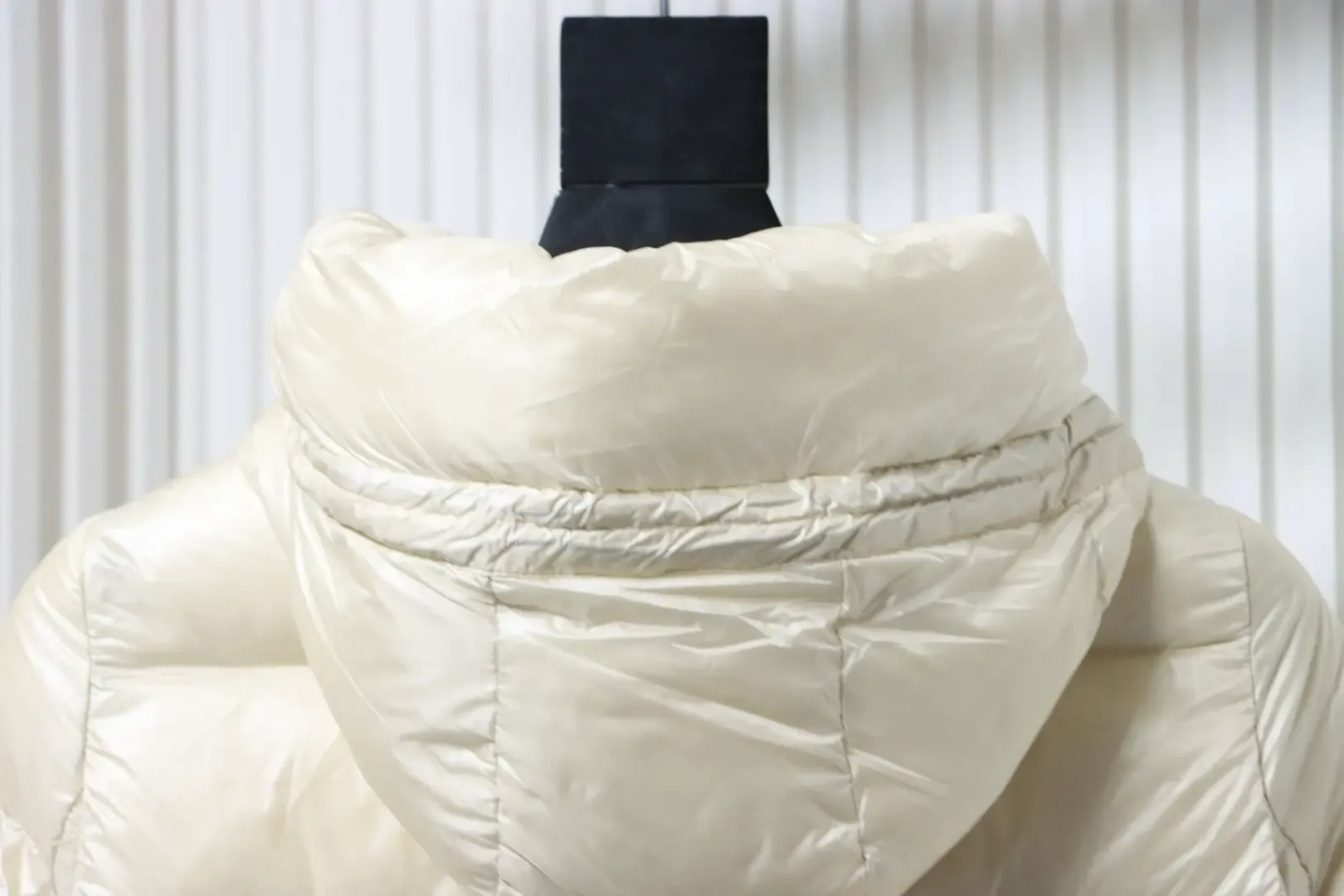 WomenS Hooded Down Jacket In Baby Style Mid Length - Image 4