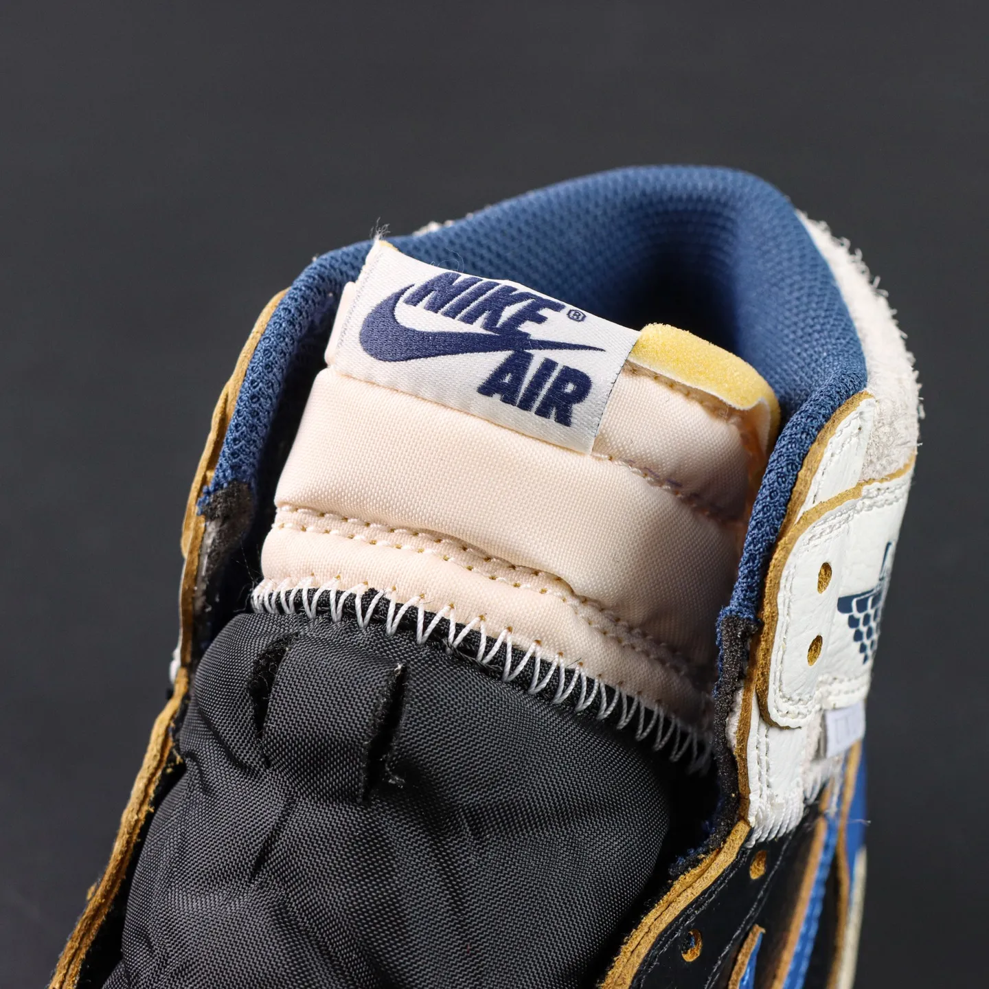 Air Jordan 1 Rtr Hi OG SP Black & White & Blue - etkick reps