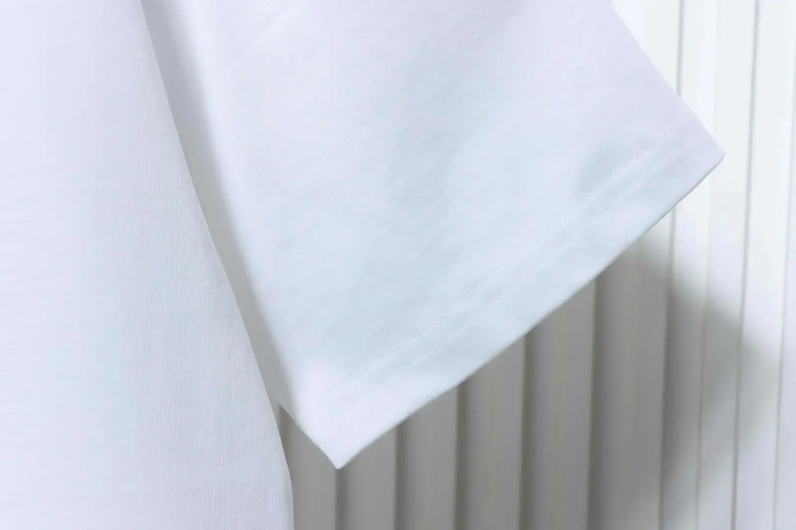 2026 New Sneakers In A New Style With Embroidered Four-Leaf Clover And Letter Logo - etkick reps