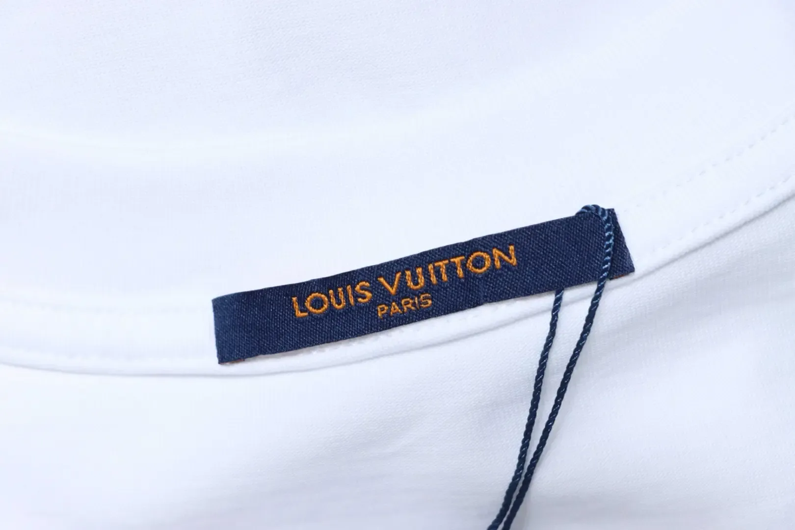 2026 New Sneakers In A New Style With Embroidered Four-Leaf Clover And Letter Logo - etkick reps