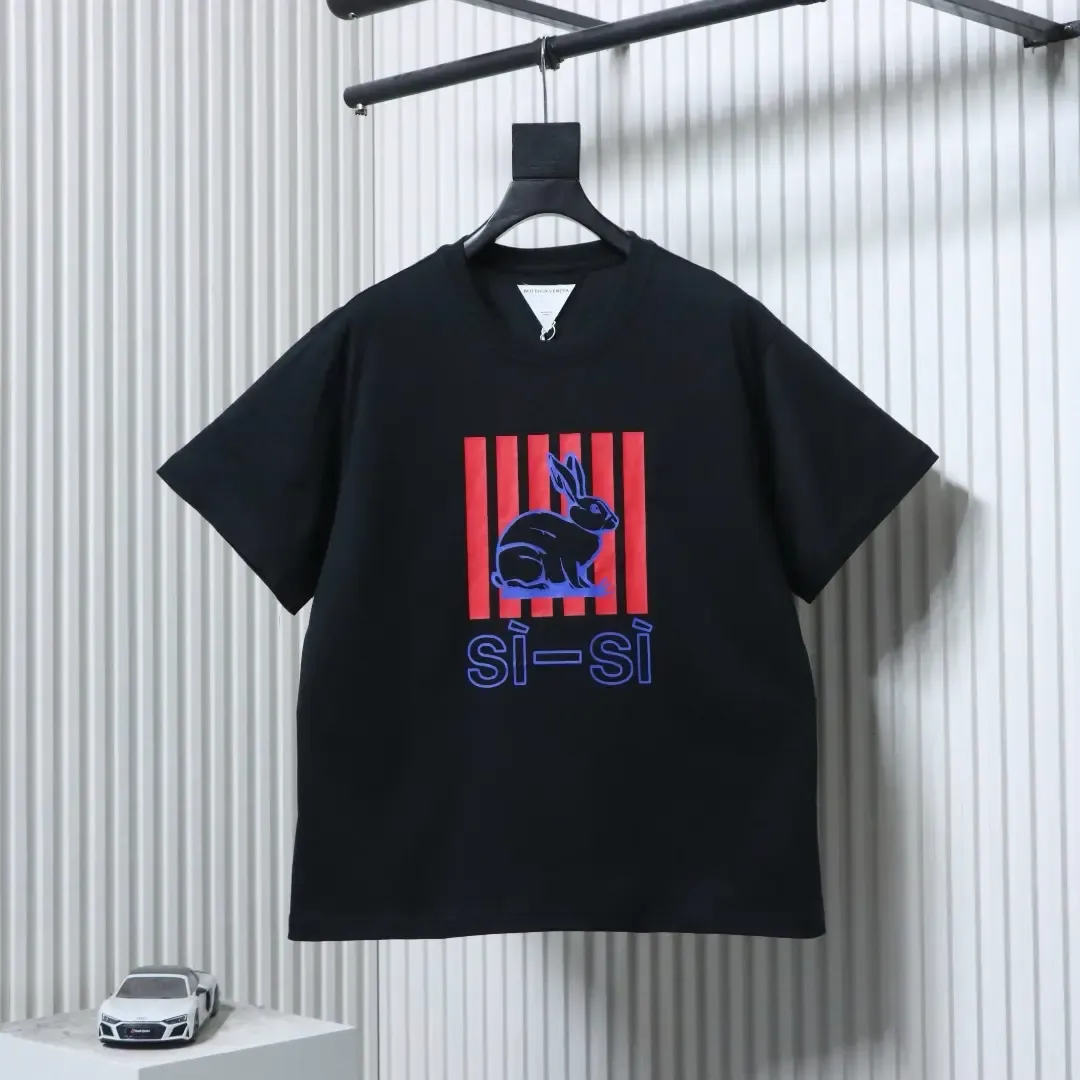 B.V. Short Sleeved Shirt With Rabbit Pattern - Image 3