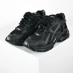Balenciaga Runner 7 Sneaker Black