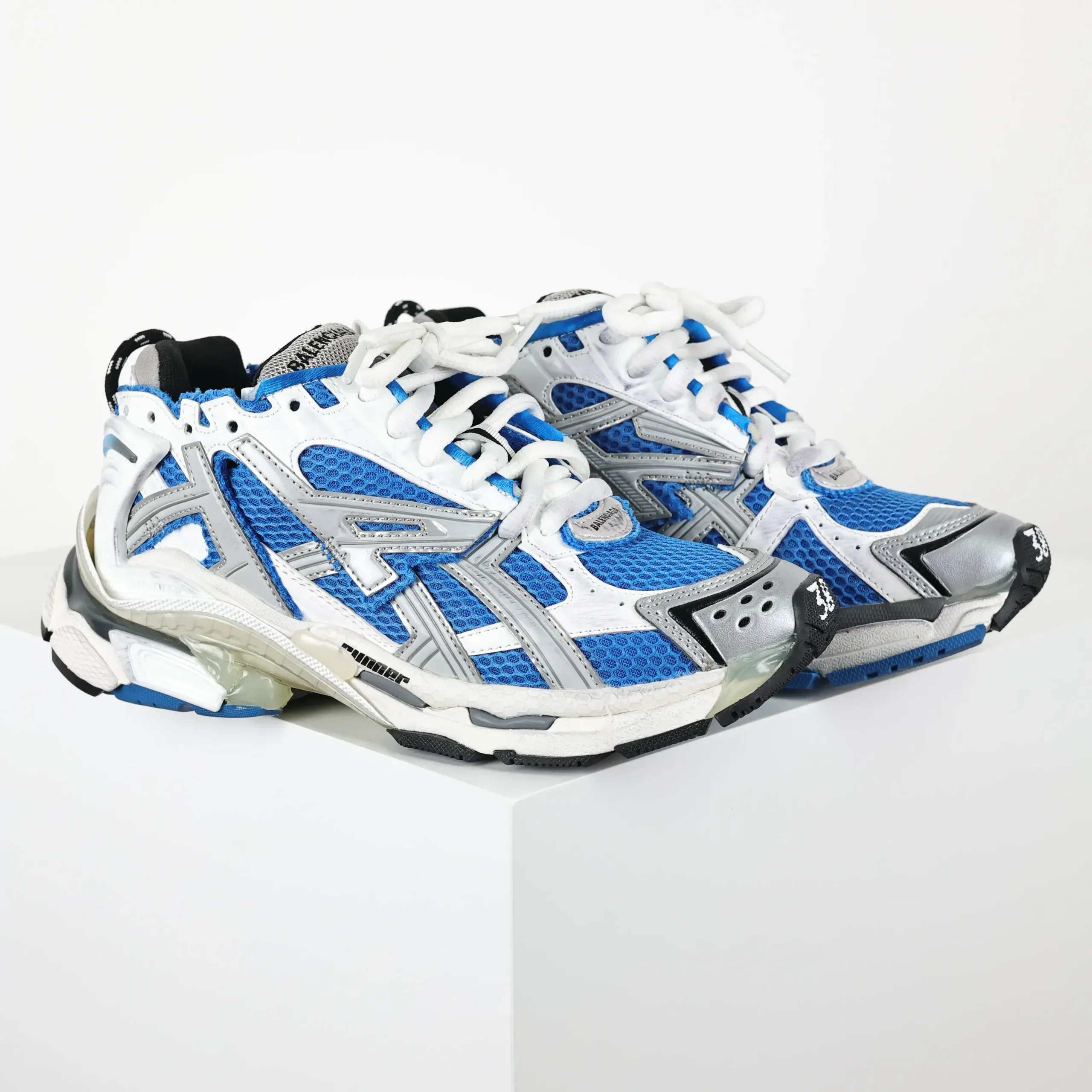 Balenciaga Runner 7 Sneakers Blue Color Block - Image 2