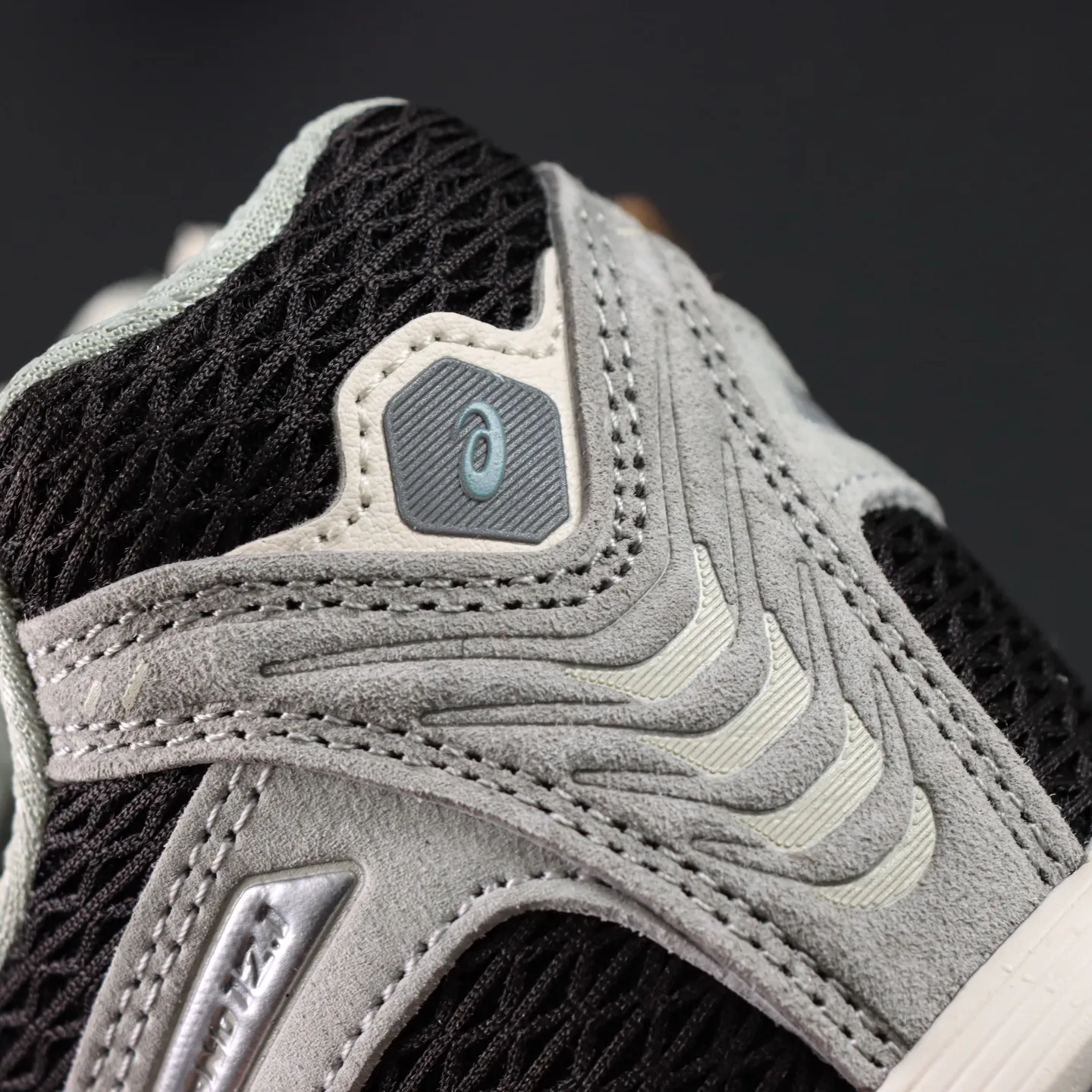 Kith x ASICS Gel Kayano 12.1 Peat Cream - Image 7