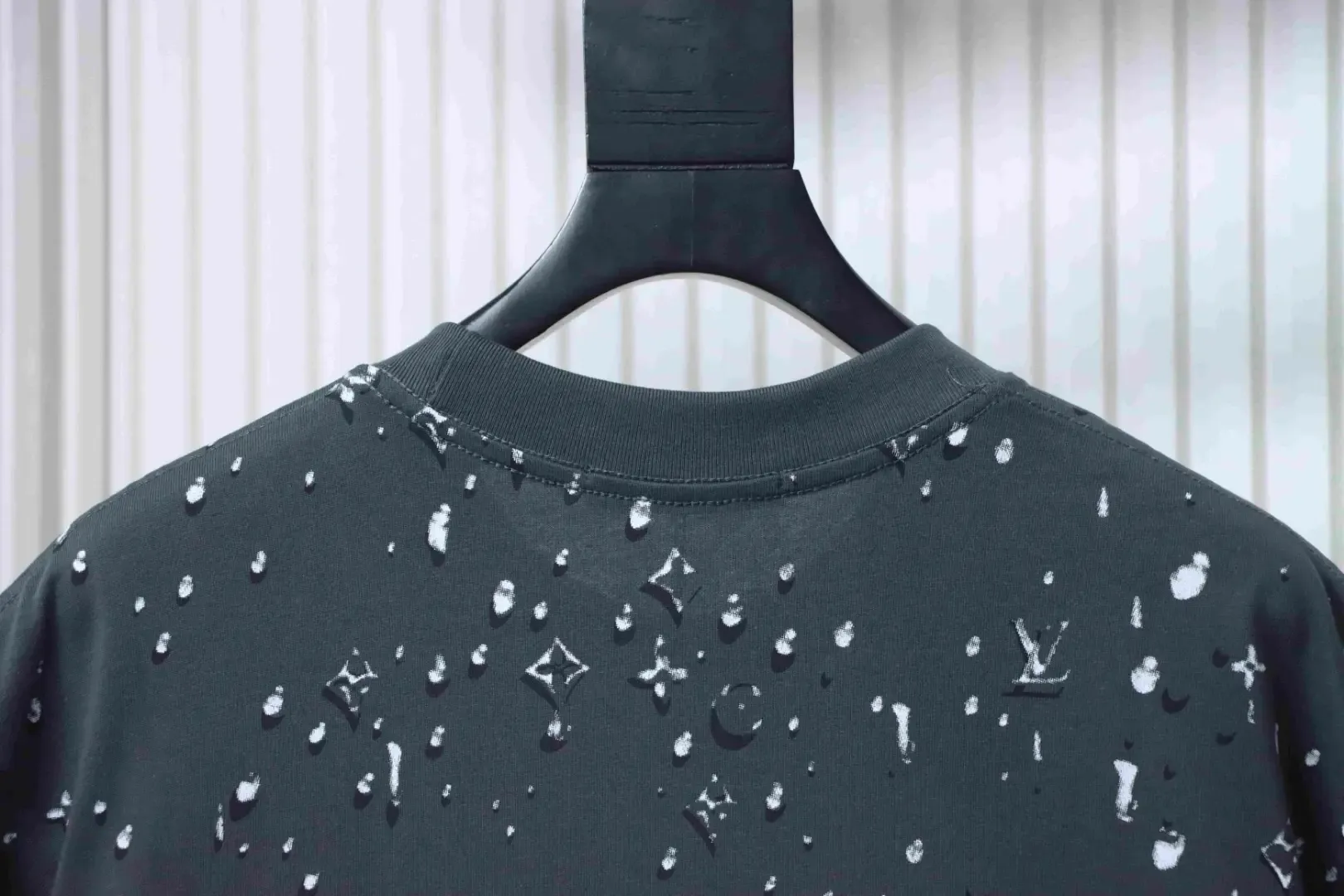 LU T-Shirt with monogram drop pattern - etkick reps