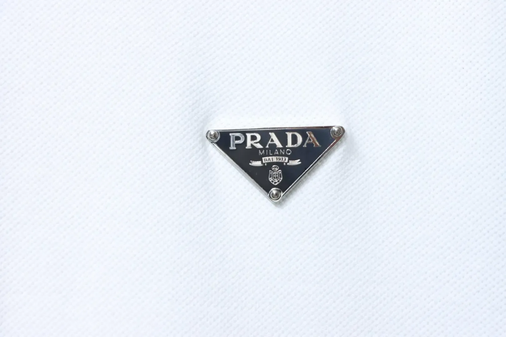 P10da Polo Shirt With A Triangular Logo On The Chest XXL - Image 6
