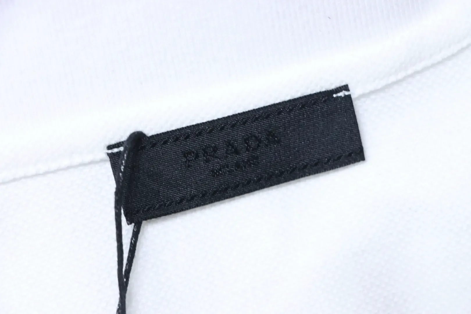 P10da Polo Shirt With A Triangular Logo On The Chest XXL - Image 10