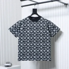 Short-sleeved T-shirt with all-over logo