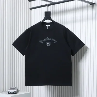 Short-sleeved T-shirt with gothic embroidery - etkick reps