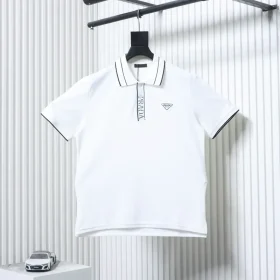 Short-sleeved polo shirt with ribbed button placket, lettering, triangle logo and embroidery