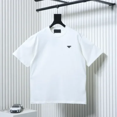 Short-sleeved shirt with classic triangle logo - etkick reps